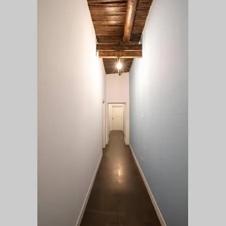 Foria Apartment *